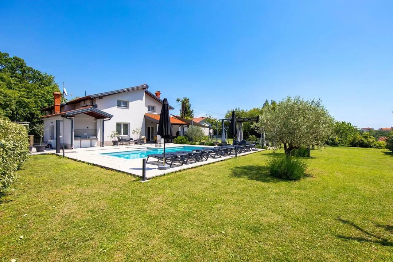 Modern Villa Susanj With Outdoor Pool In Opatija